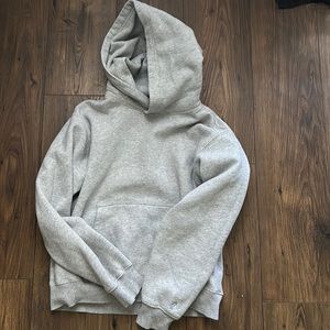 Aritiza TNA hoodie sweater